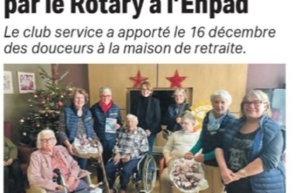 Remise de chocolats aux pensionnaires et au personnel de l'Ehpad d'Ars en  Ré